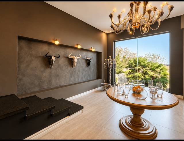 5 BEDROOM HOUSE FOR SALE IN THREE RIVERS EAST